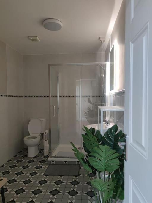 Blacklion Prime Location Apartment 외부 사진
