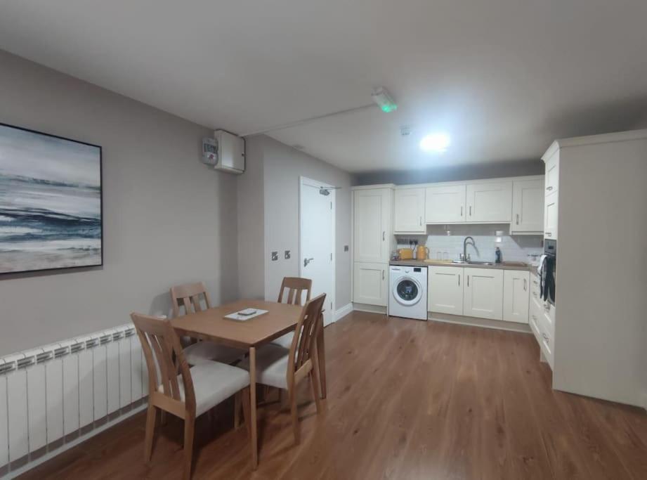 Blacklion Prime Location Apartment 외부 사진